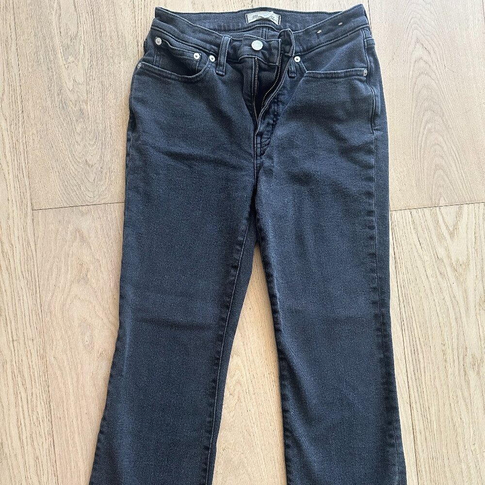 Madewell - Petite Kick Out Jeans - Black Frost.- Size 27P